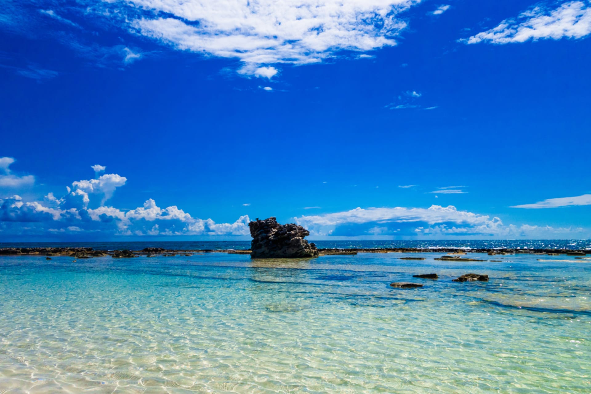 Kolumbijský ostrov San Andrés láka turisty na idylické pláže a průzračně čisté moře