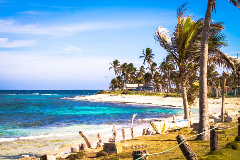 Kolumbijský ostrov San Andrés láka turisty na idylické pláže a průzračně čisté moře
