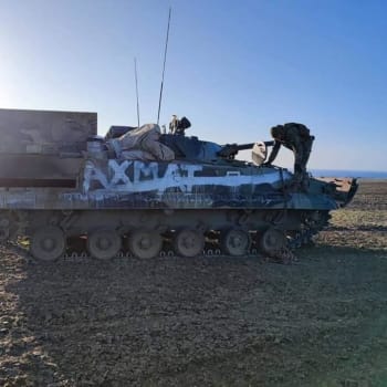 Opuštěný ruský tank v Mykolajivské oblasti, 22. března