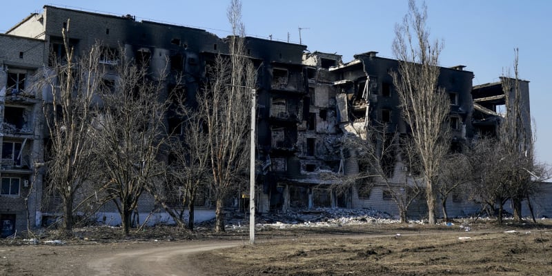 Zničený Mariupol (23. března 2022)