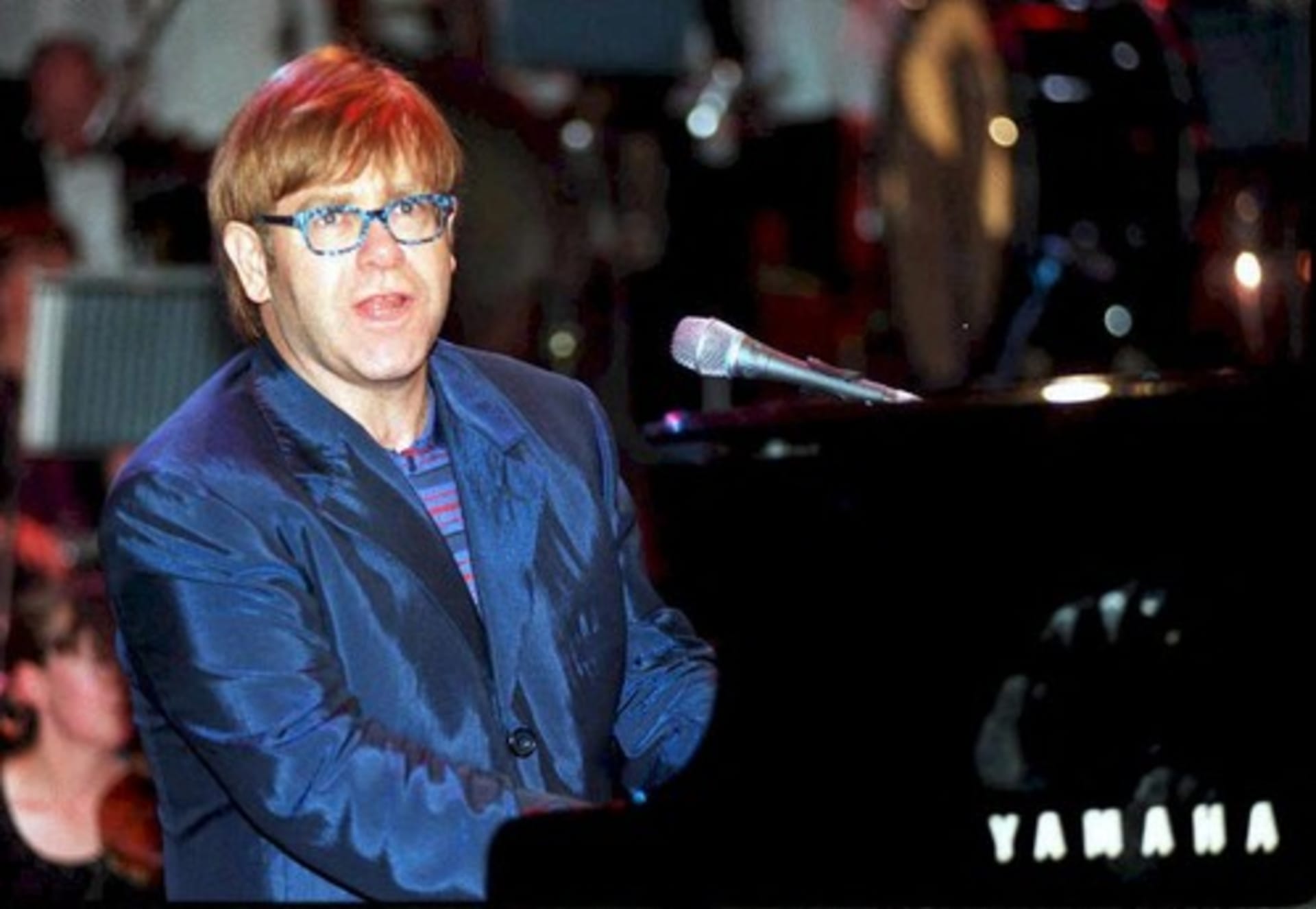 Elton John patří mezi nejúšpěšnější sólové umělce všech dob.