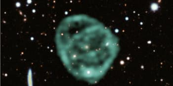 Vědci zachytili snímek záhadných prstenců ve vesmíru. Útvar je nepředstavitelně veliký