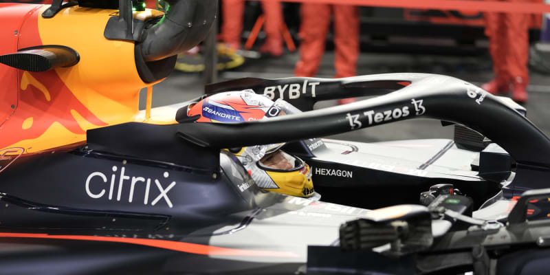 Řidič stáje Red Bull Sergio Perez