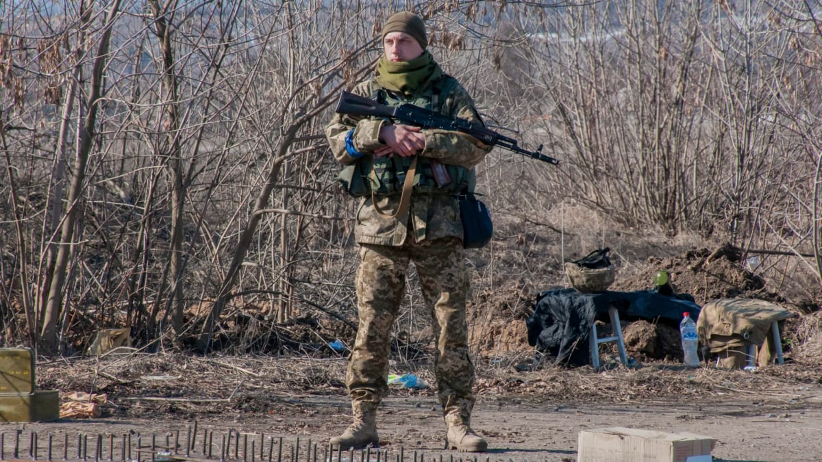Ukrajinský voják v Charkově, 23. března