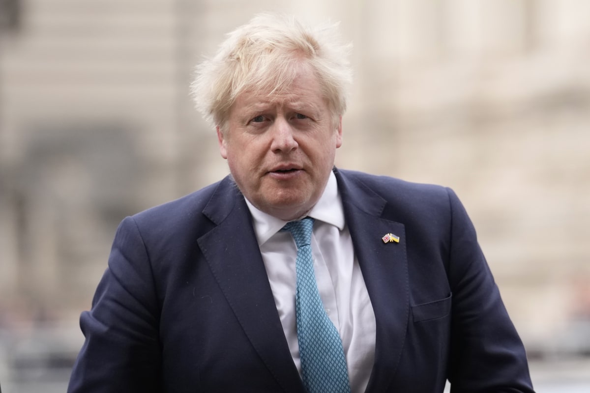 Plán ohlášený v čase, kdy k britským břehům míří čím dál víc běženců, pomůže podle kabinetu premiéra Borise Johnsona v boji proti převaděčům.