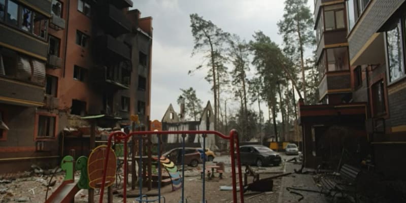 Zničený dům v Irpini, 30. března