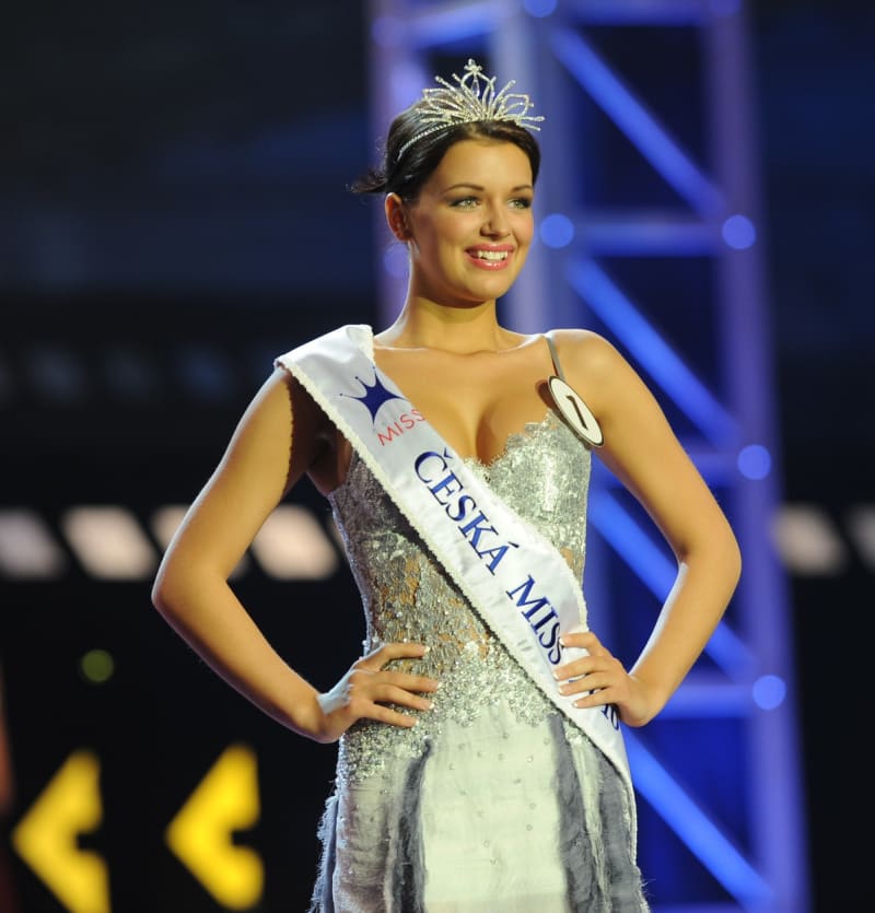 Jitka Boho vyhrála soutěž Miss jako semdncátiletá studentka gymanázia