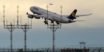 Lufthansa kvůli plánované stávce zruší až 800 letů. Piloti požadují zvýšení mezd