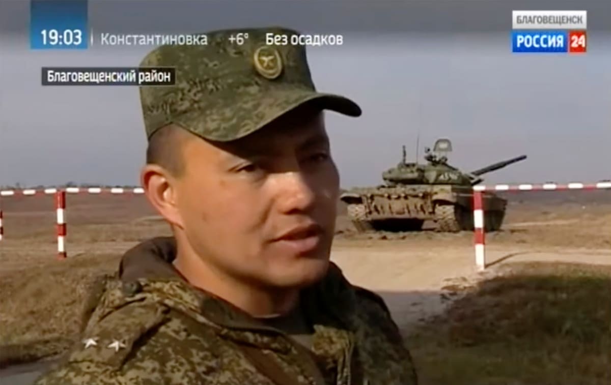 Podplukovník Azatbek Omurbekov je označován jako velící důstojník ruských vojáků v Buče.