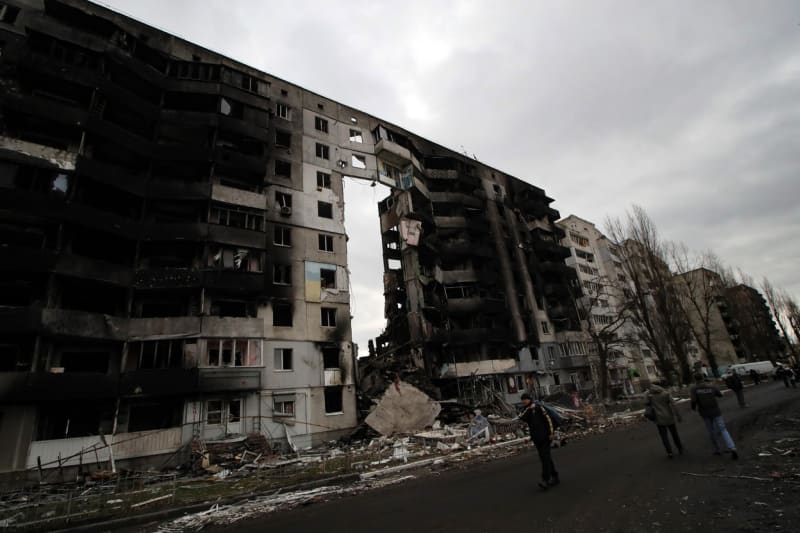 Zdevastované městečko Borodjanka u Kyjeva (6. 4. 2022)