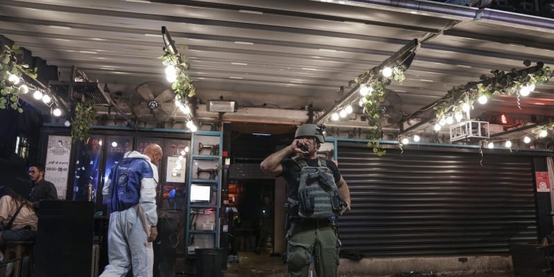 Izrael zažil další teroristický útok. Po střelbě v Tel Avivu na začátku dubna zemřeli minimálně dva lidé