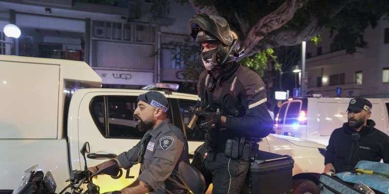 Izrael zažil další teroristický útok. Po střelbě v Tel Avivu na začátku dubna zemřeli minimálně dva lidé