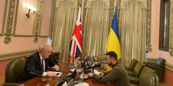 Překvapivá návštěva v Kyjevě. Za Zelenským potají dorazil i britský premiér Johnson
