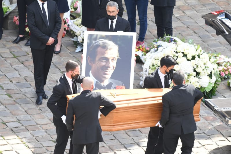 Pohřeb Jeana-Paula Belmonda v roce 2021