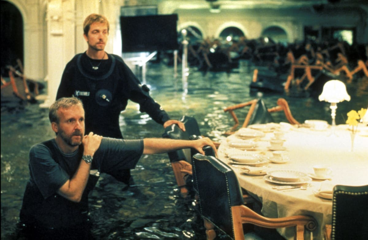 James Cameron při natáčení filmu Titanic.