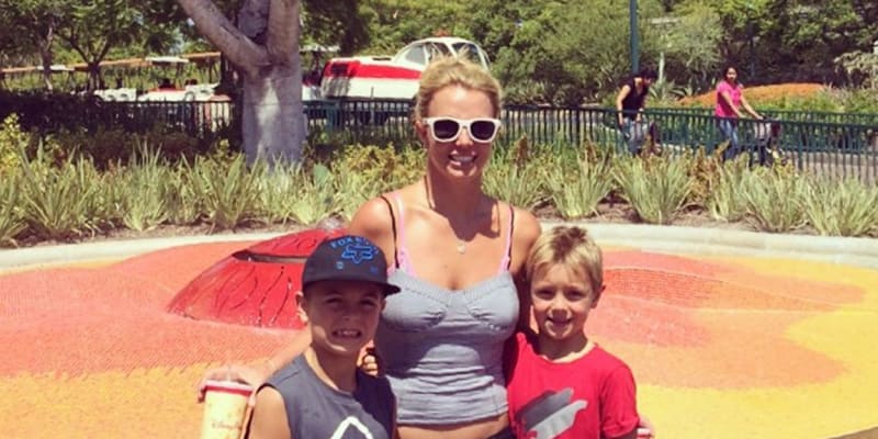 Britney Spears se se svými dvěma syny dlouho neviděla.