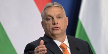 V EU se mluví o vystoupení Maďarska. Orbán je totiž populista hájící Putina, tvrdí Kolaja