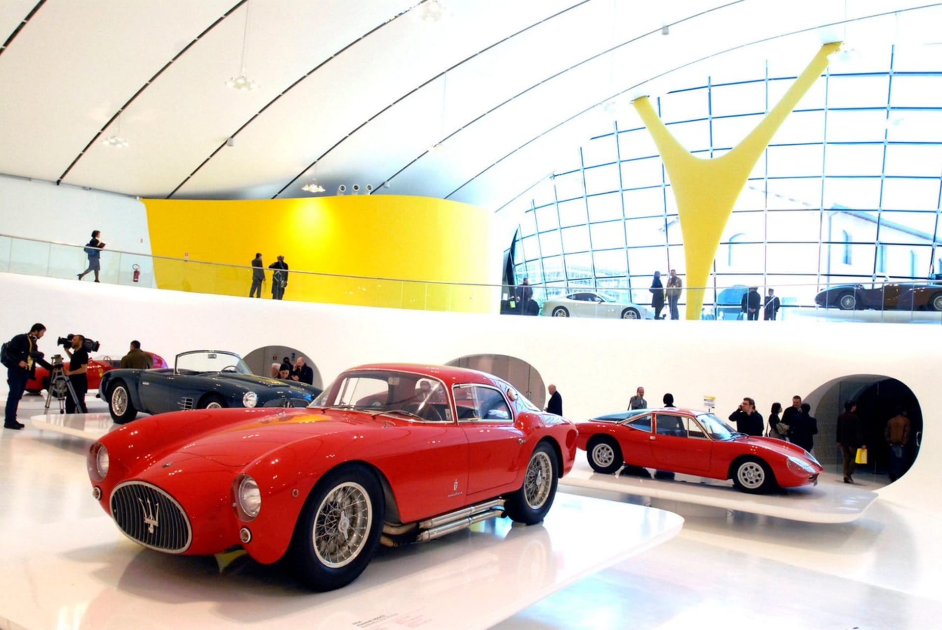 Muzeum Ferrari nabízí velkorysé interiéry