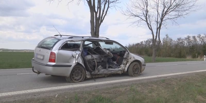 Při nehoda na Znojemsku se zranilo šest lidí.