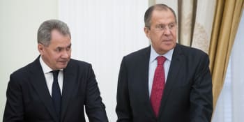 Nechceme měnit režim na Ukrajině, tvrdí Lavrov. Šojgu slibuje nový způsob boje