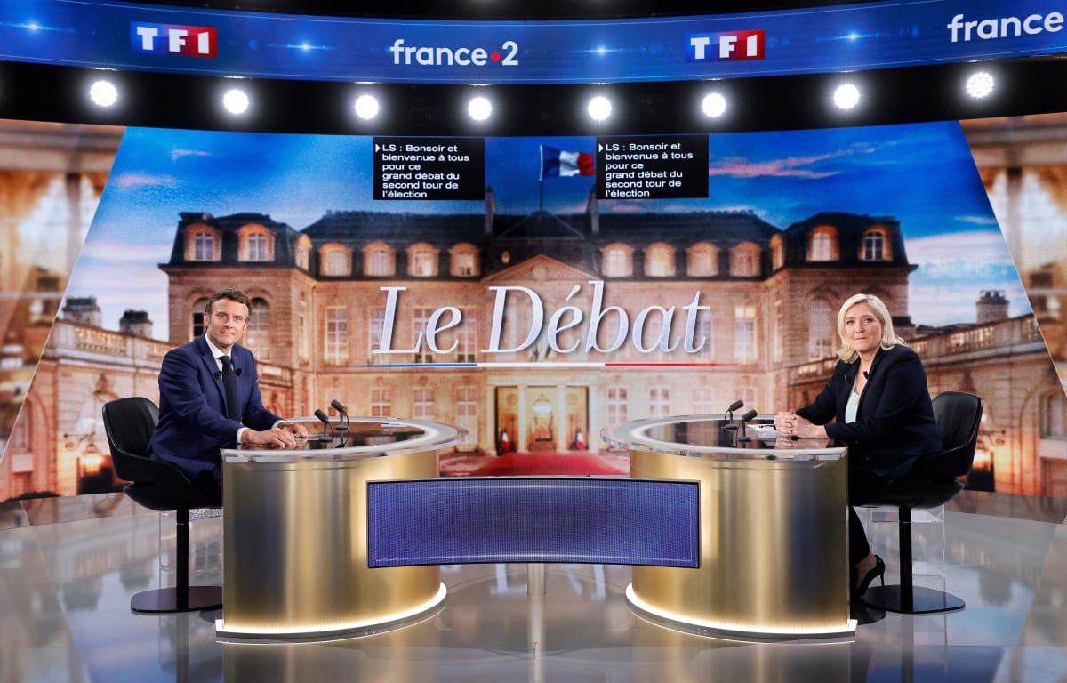 Debata Emmanuela Macrona a Marine Le Penové