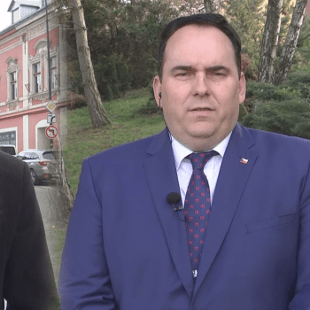 Na způsobu řešení zvyšujících cen se poslanci Lukáš Vlček ze STAN (vlevo) a Jan Hrnčíř z SPD neshodnou.
