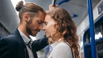 Prozradí ho nos a ústa: Jak poznat kvalitního milence podle jeho tváře