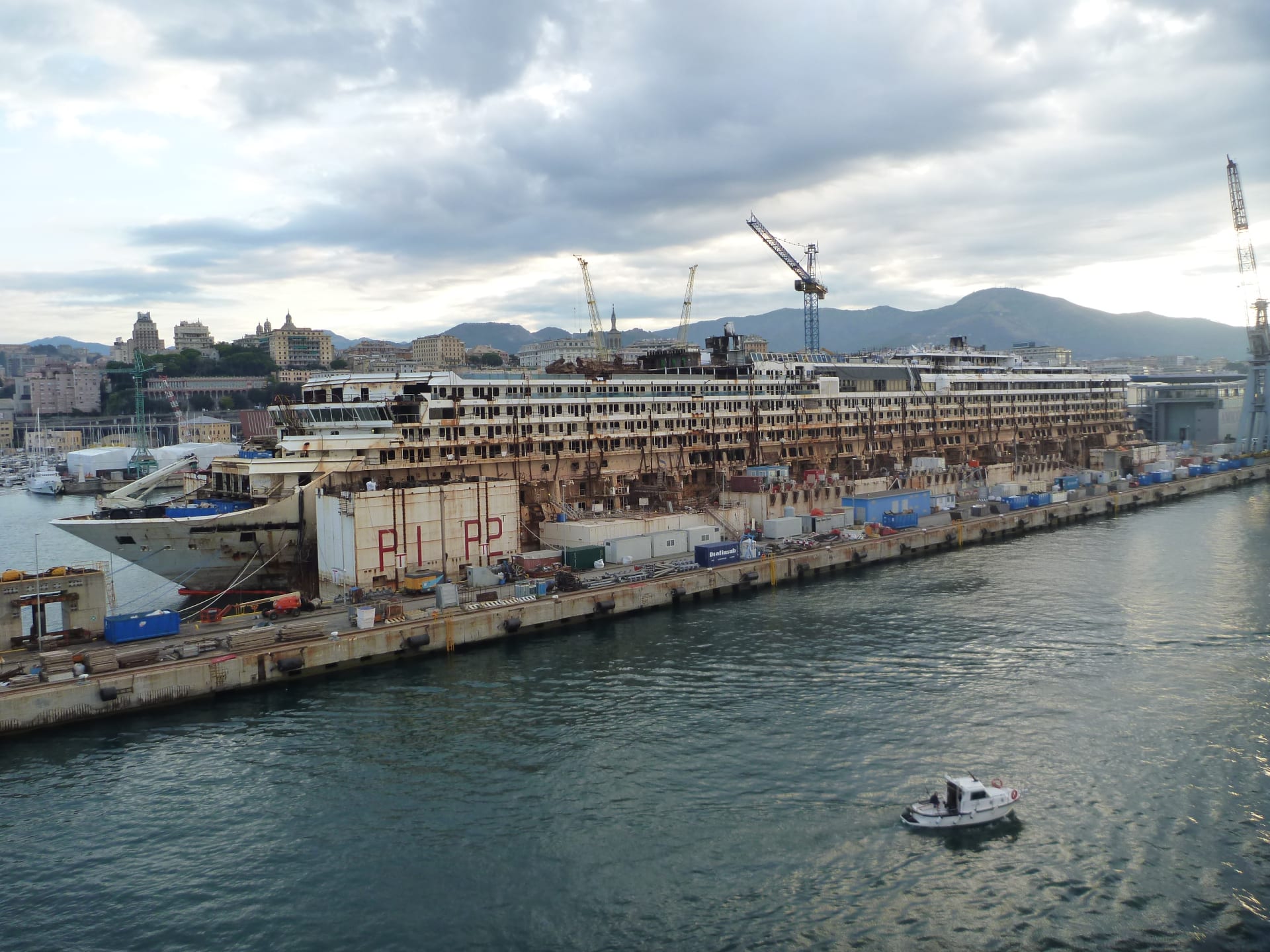 Costa Concordia v roce 2015