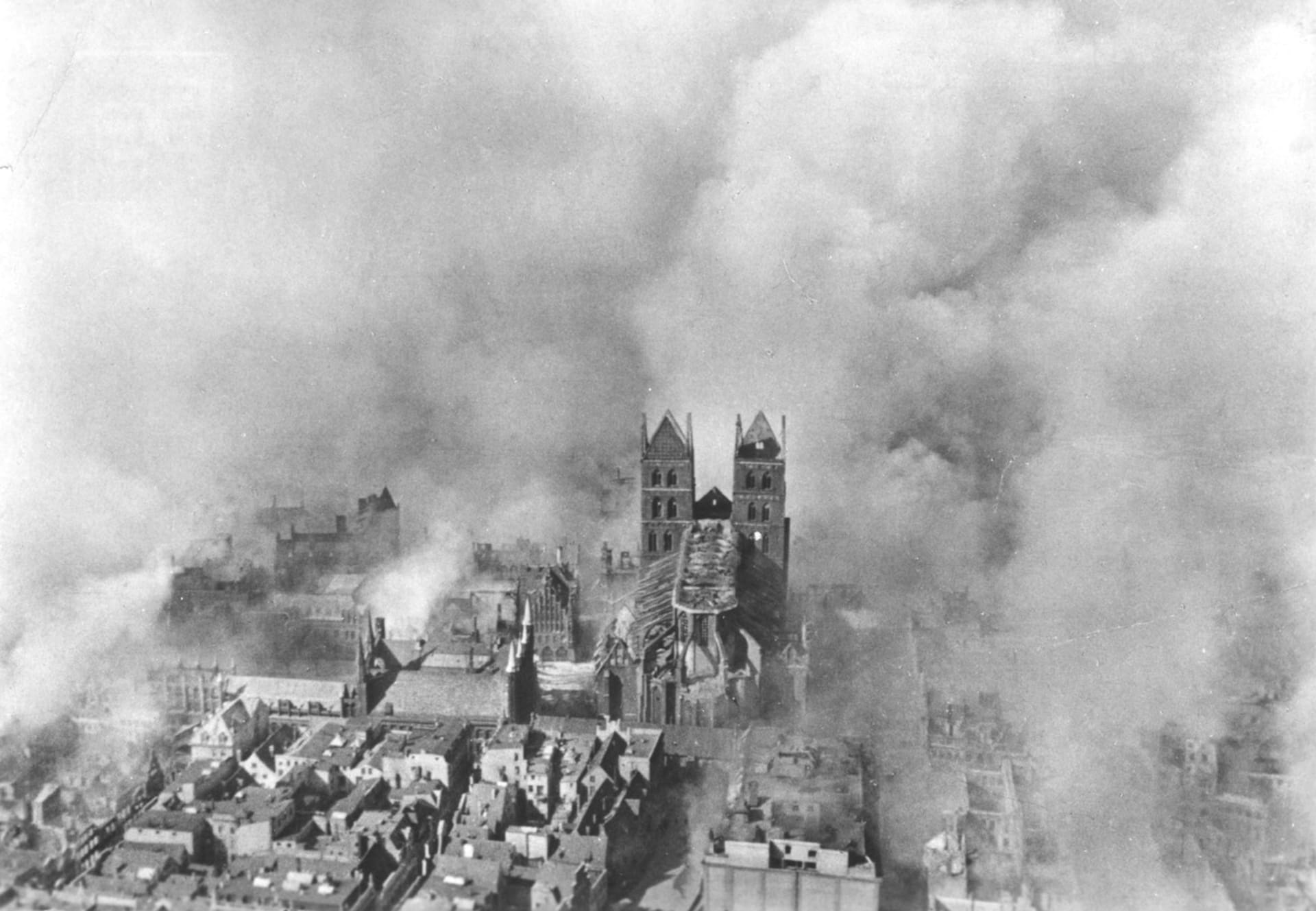 Lübeck bombardování 2