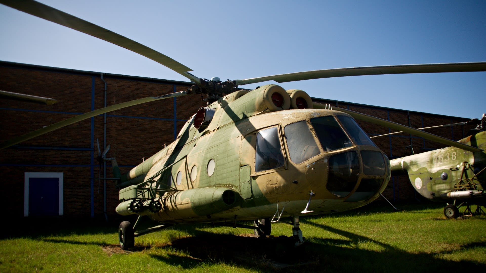 vrtulník MI17