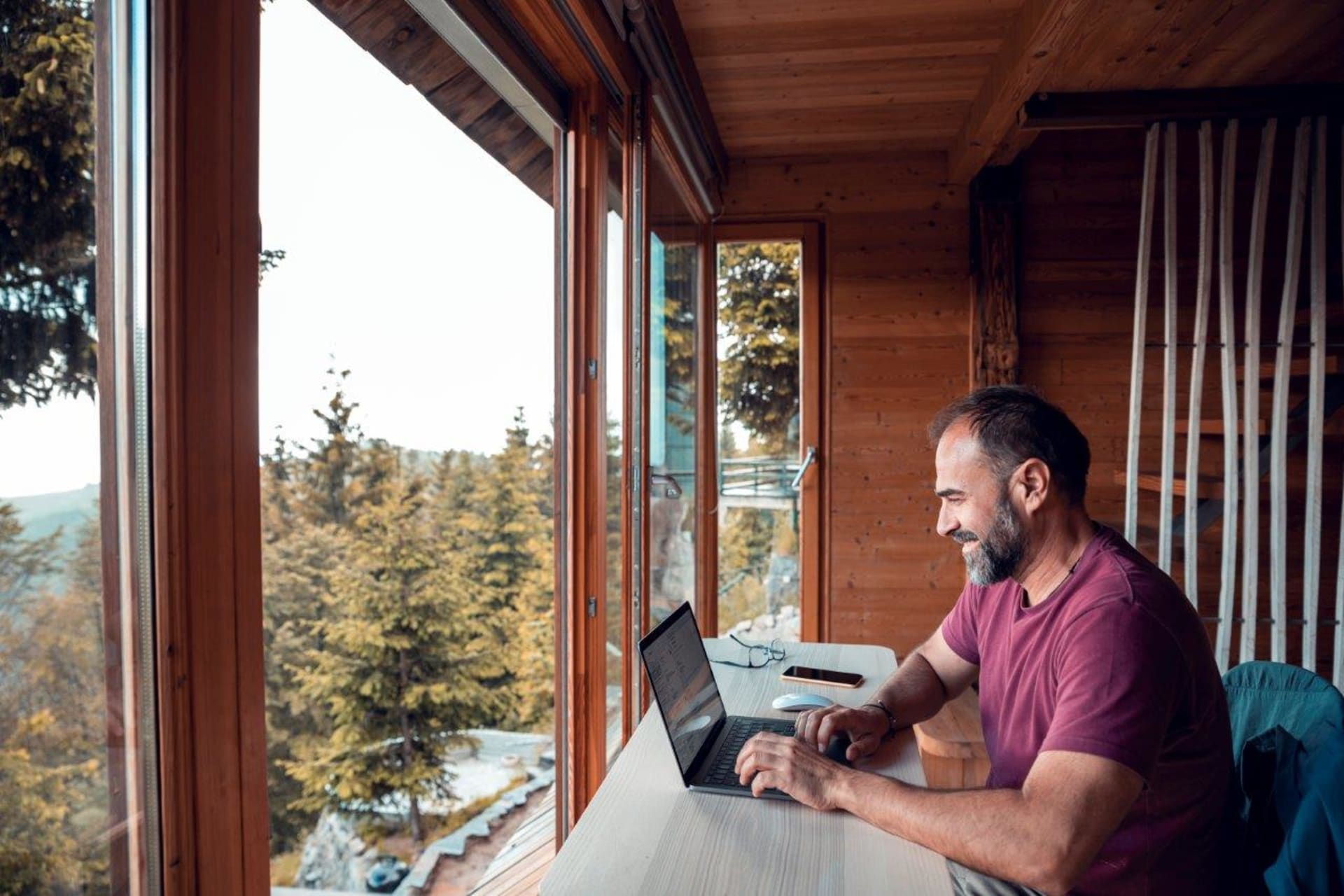 Digitální nomádi mají svůj pracovní stůl kompletně zabalený v notebooku