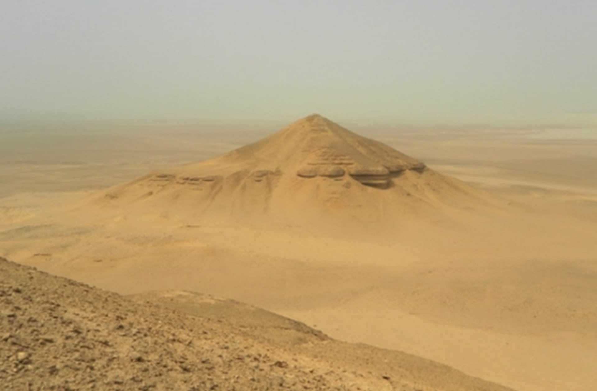 Ztarcená pyramida