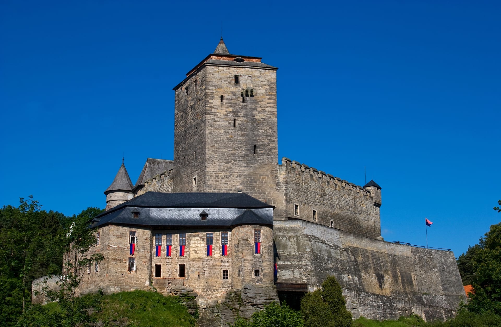 Nejkrásnější hrady a zámky v České republice 4