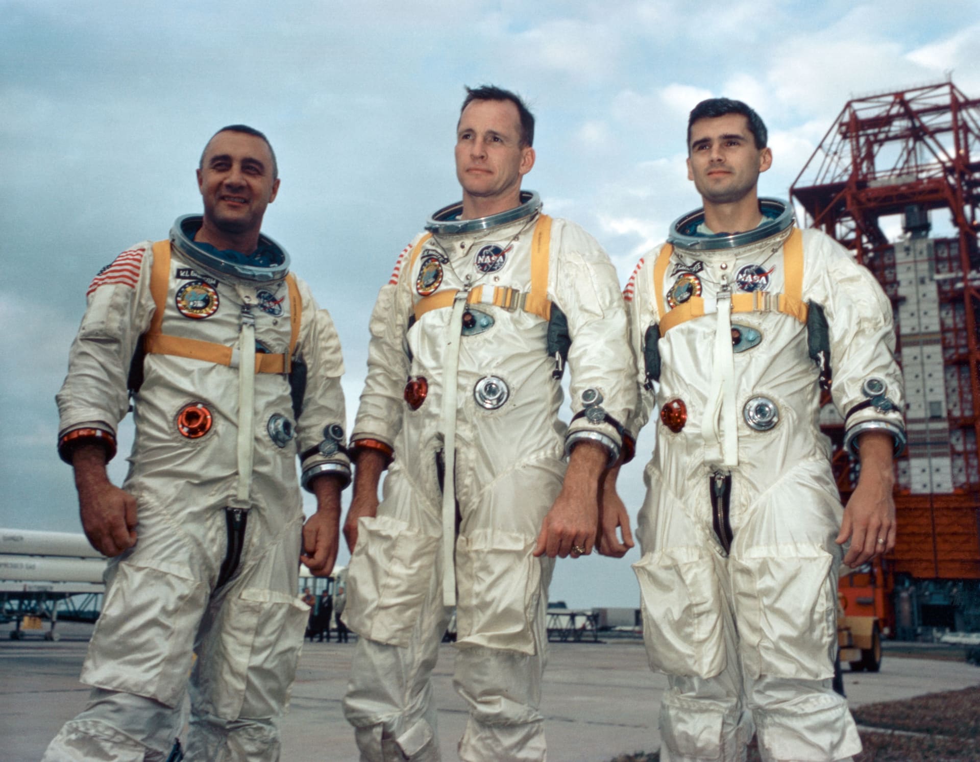 Posádka tragické mise Apollo 1 Gus Grissom, Ed White II a Roger Chaffee.
