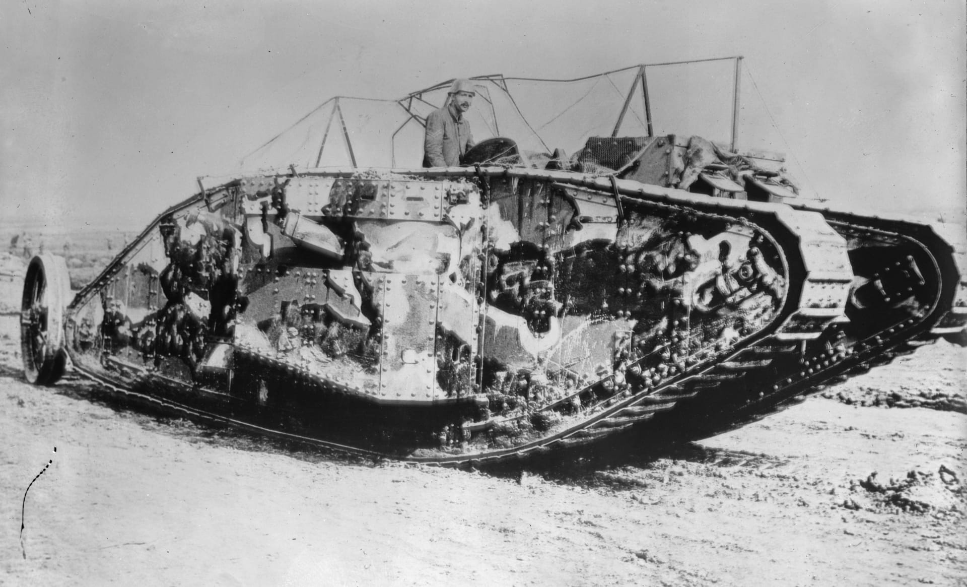 První tank v roce 1916