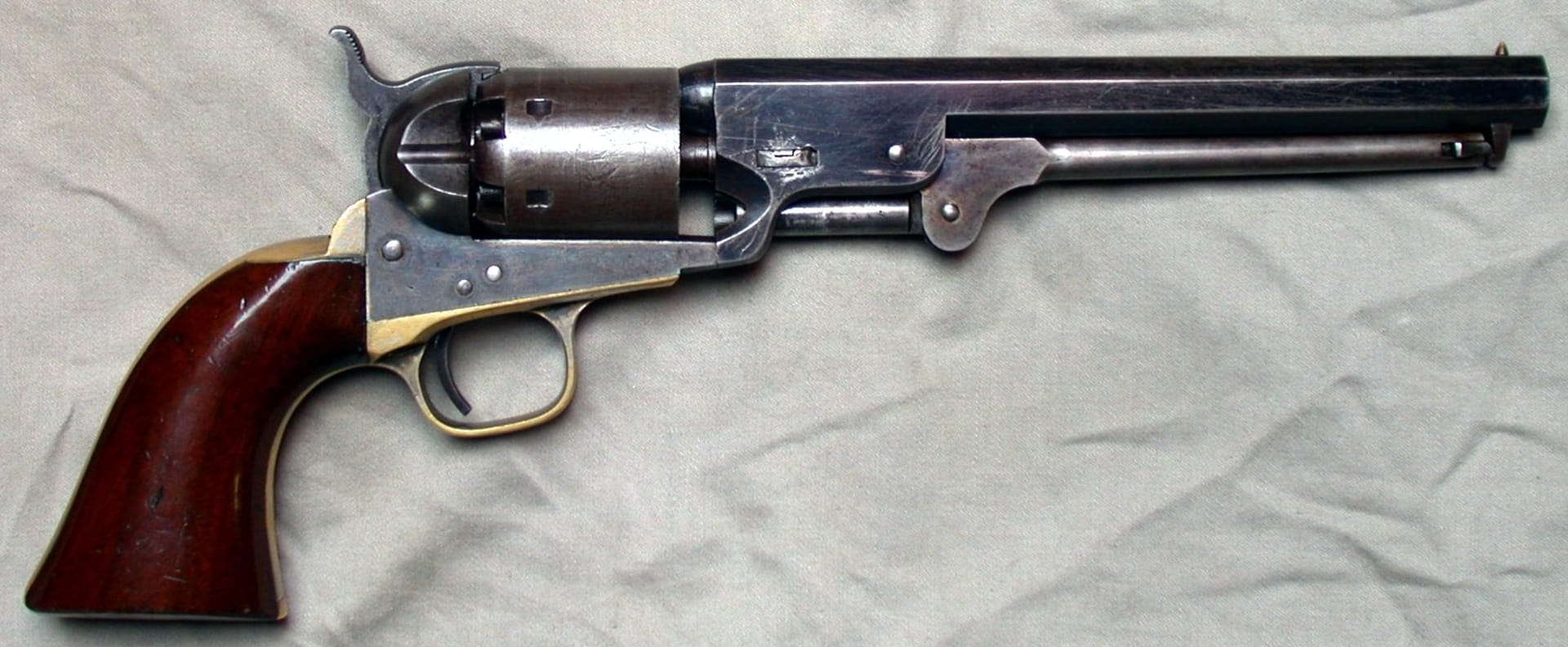 Colt Navy byl ve výzbroji americké armády v letech 1851–1878