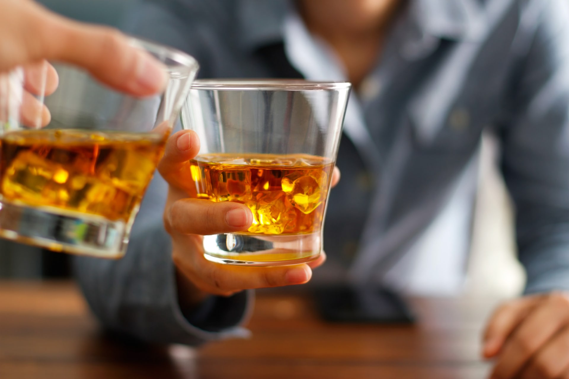 Jak souvisí vzdělání s konzumací alkoholu? 1