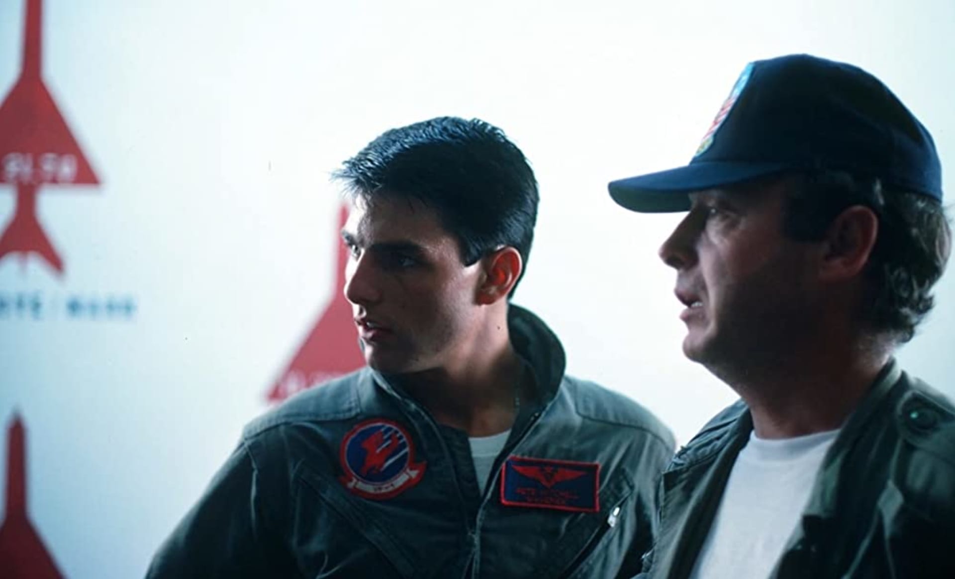 Tom Cruise a režisér Tony Scott při natáčení Top Gunu