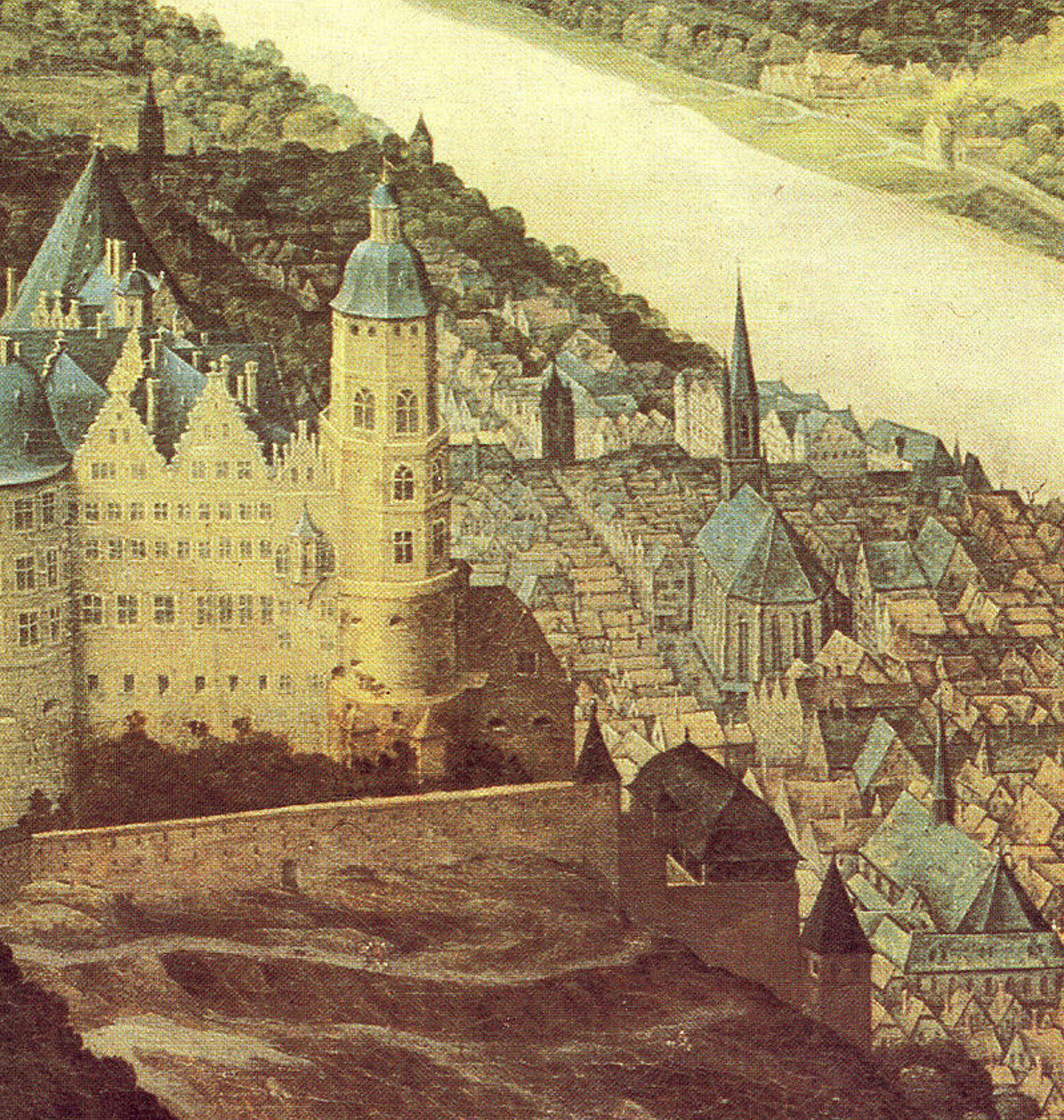Zvonice hradu Heidelberg s kostelem Ducha svatého na obraze Jacques Fouquières (1618). V té době byl kostel korunován gotickou špičatou přilbou.