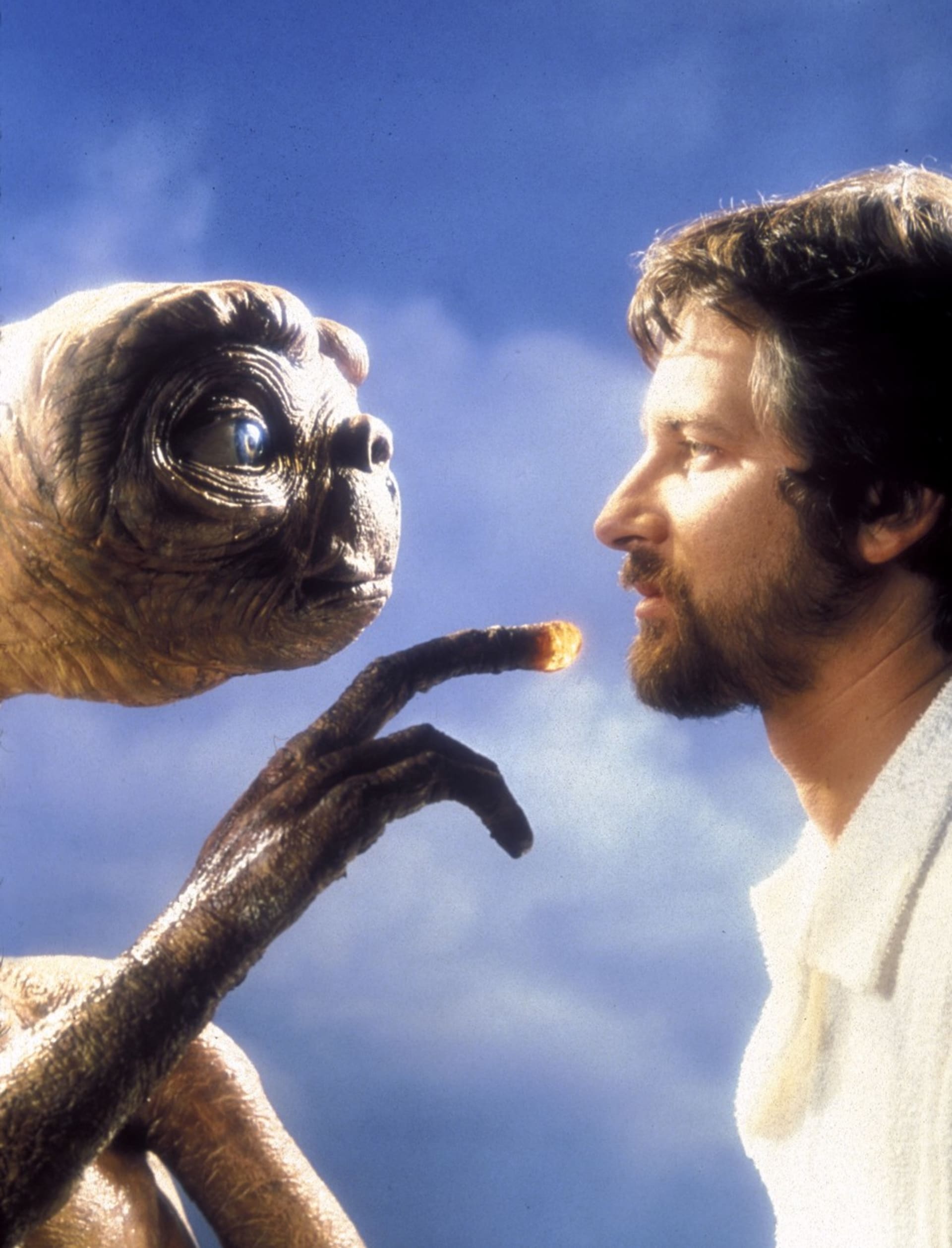 Takhle si lidé v 80. letech představovali kontakt s mimozemšťany: E.T. - Mimozemšťan a Steven Spielberg