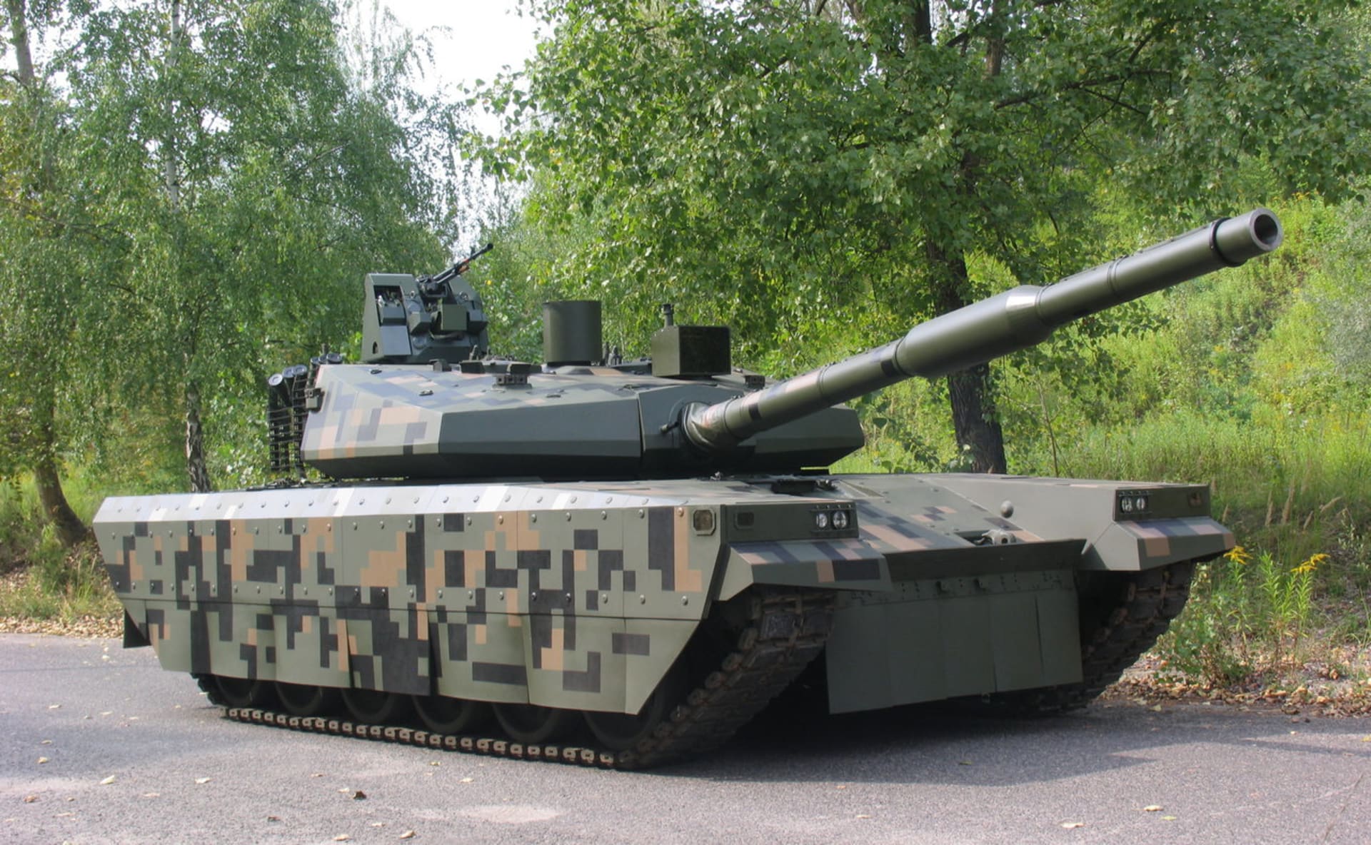 nový polský tank je fakt tvrdý (Twardy)