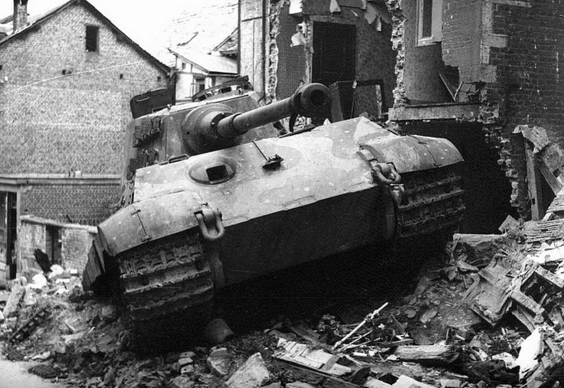Zničený německý tank Tiger II
