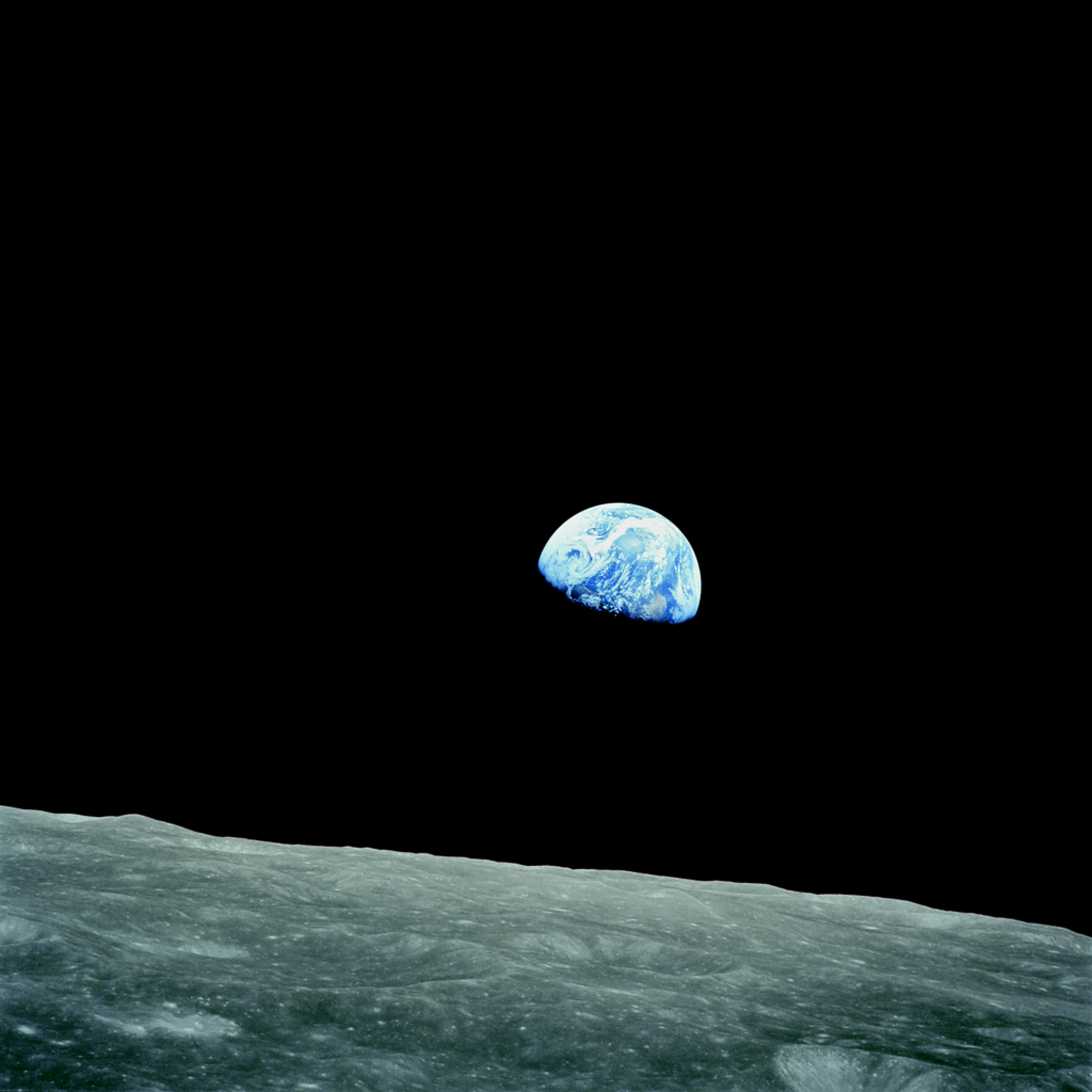 Země z Měsíce - pohled pro bohy a astronauty
