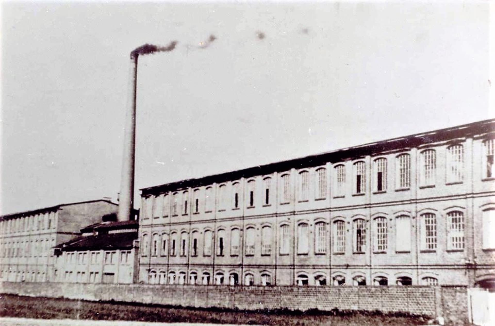 Kietrz, někdejší textilka asi v roce 1940