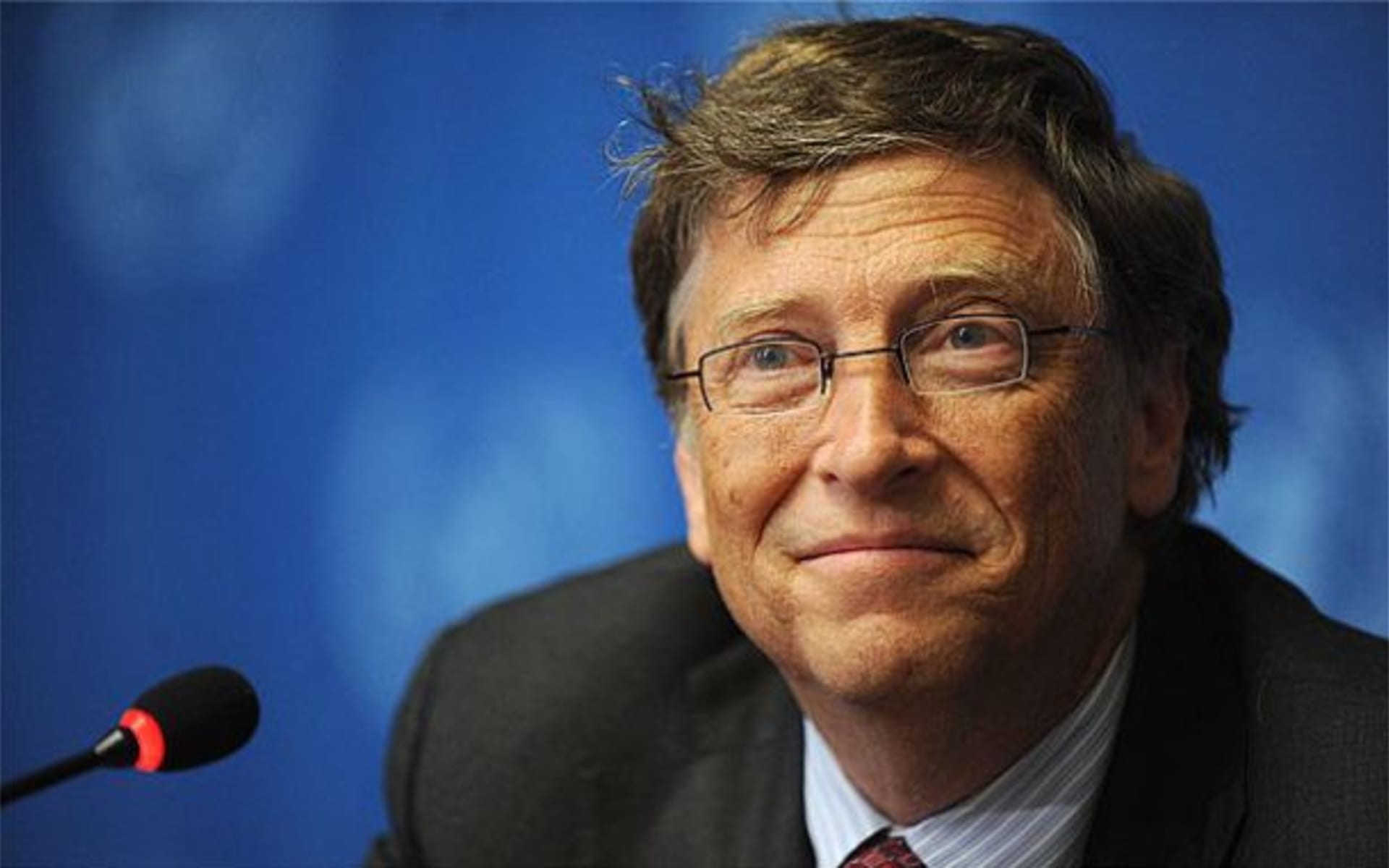 Bill Gates na Harvard přišel v roce 1973 a o dva roky později se na ni vykašlal, aby založil se svým kamarádem z dětství Paulem Allenem Microsoft