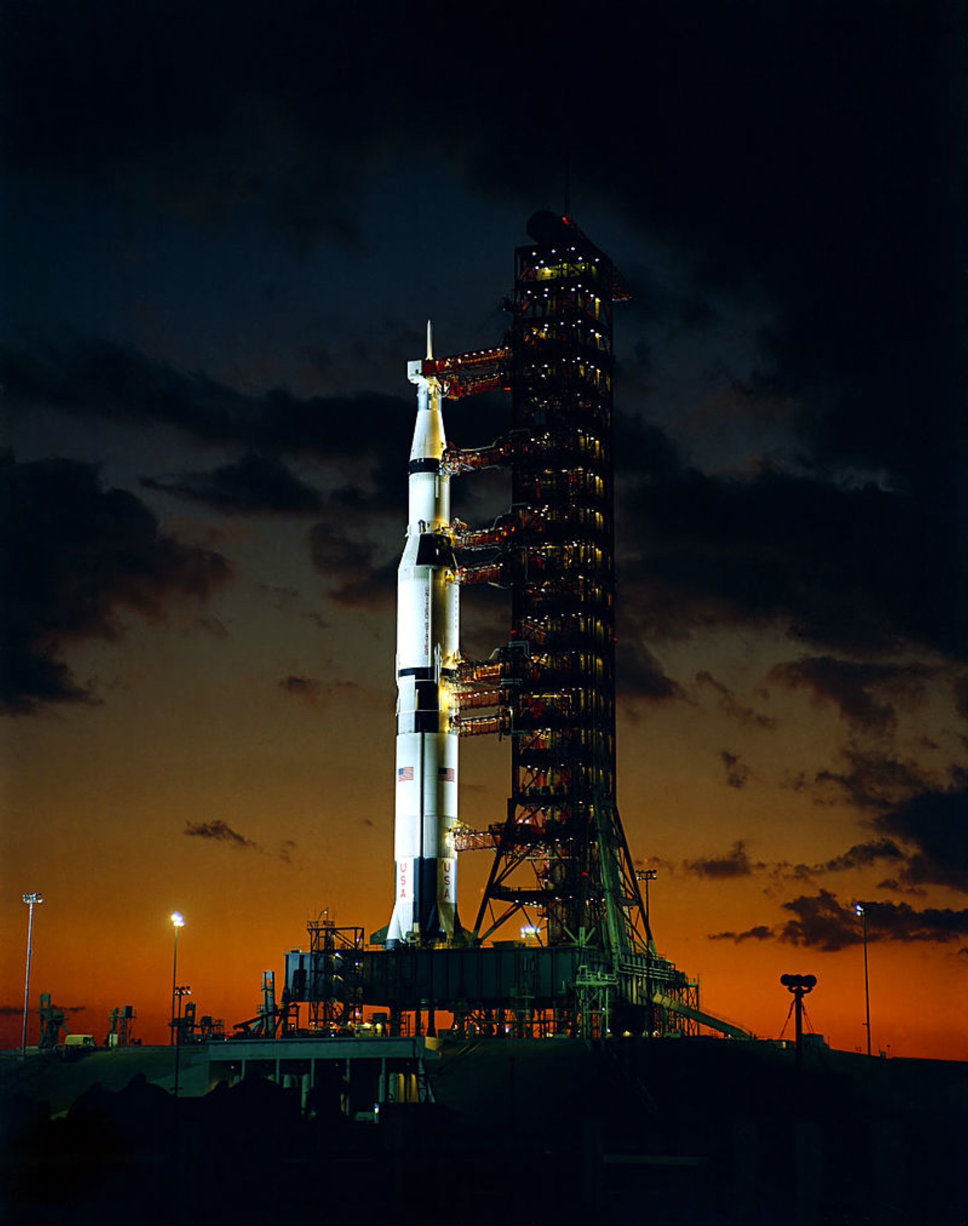 Apollo 4 na rampě den před startem