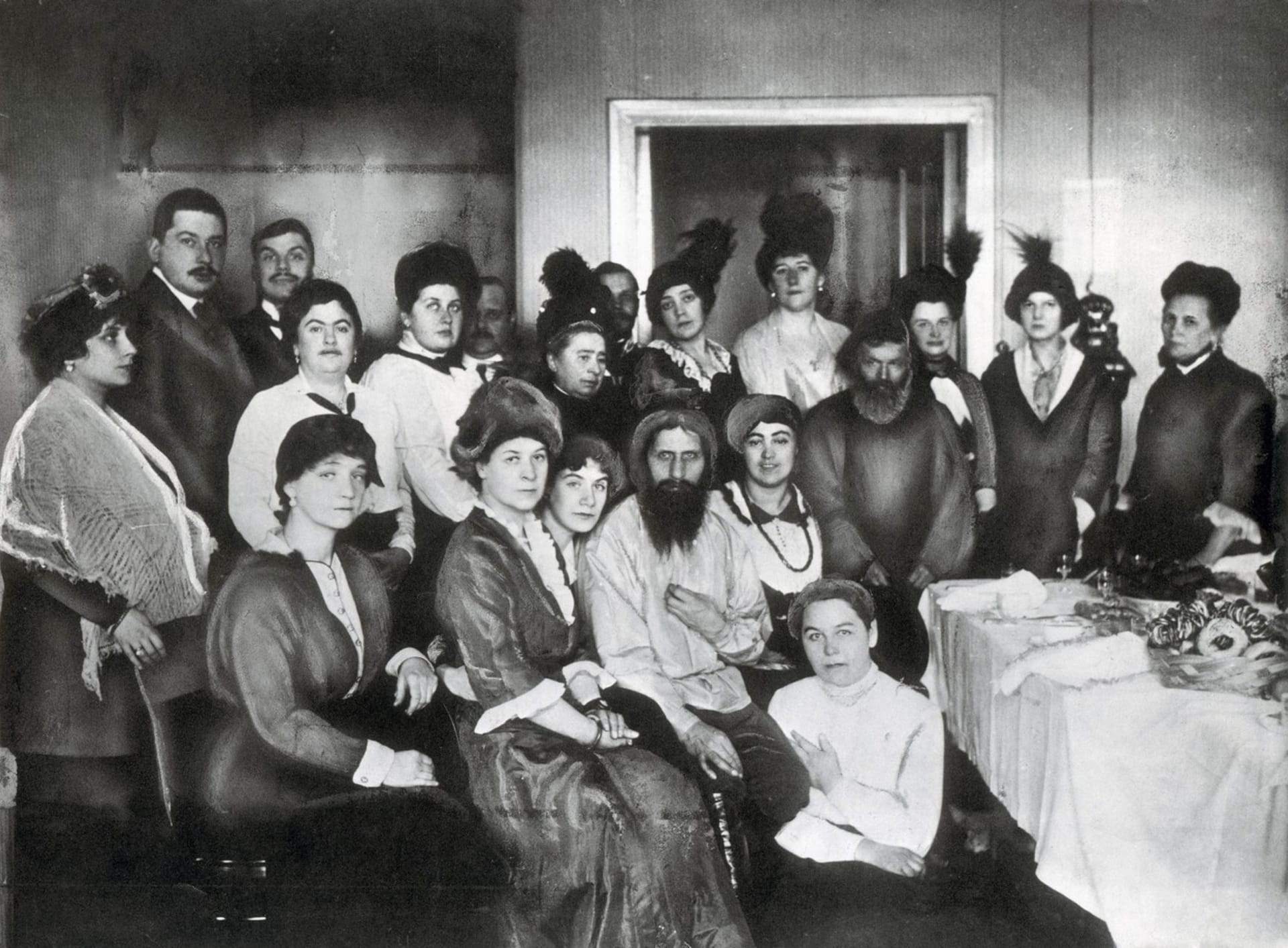 Rasputin s obdivovatelkami