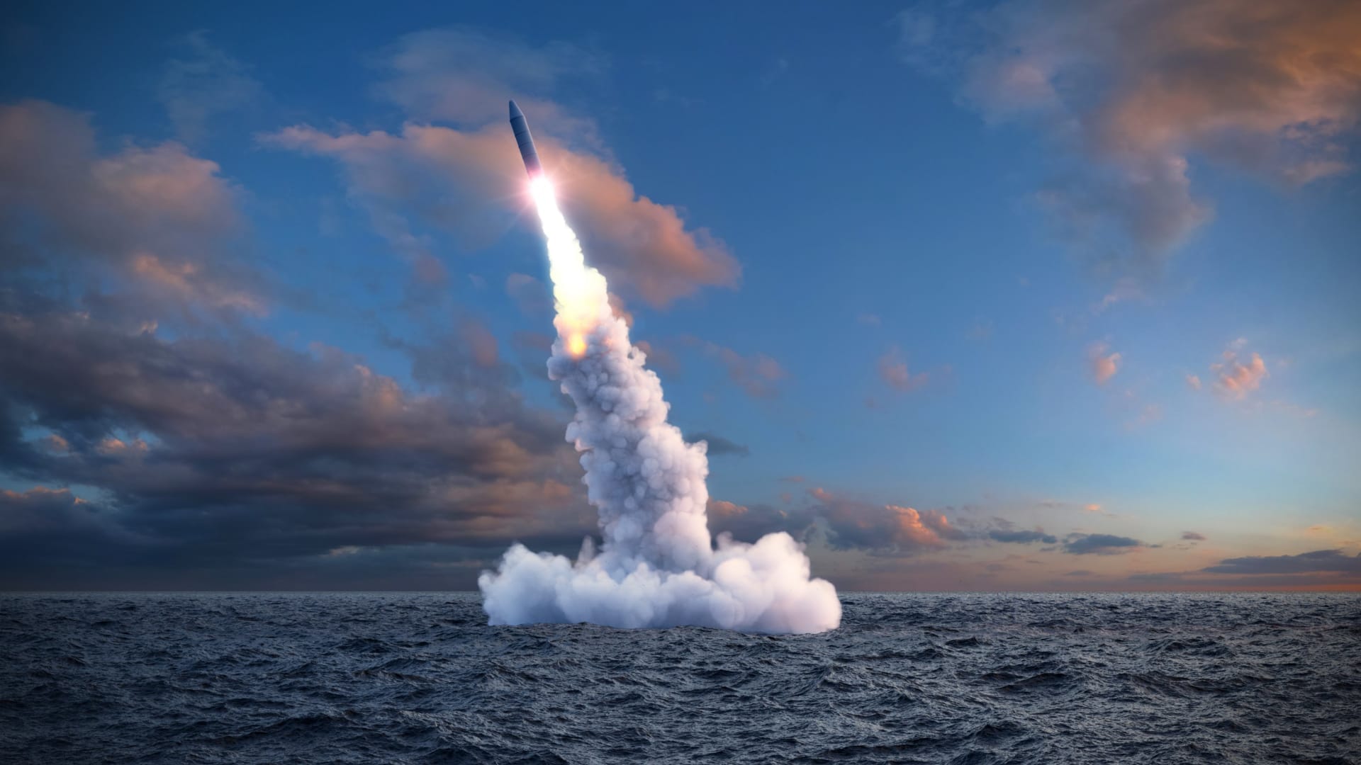 Balistická střela odpálená z ponorky dokáže zasáhnout cíl kdekoli na světě