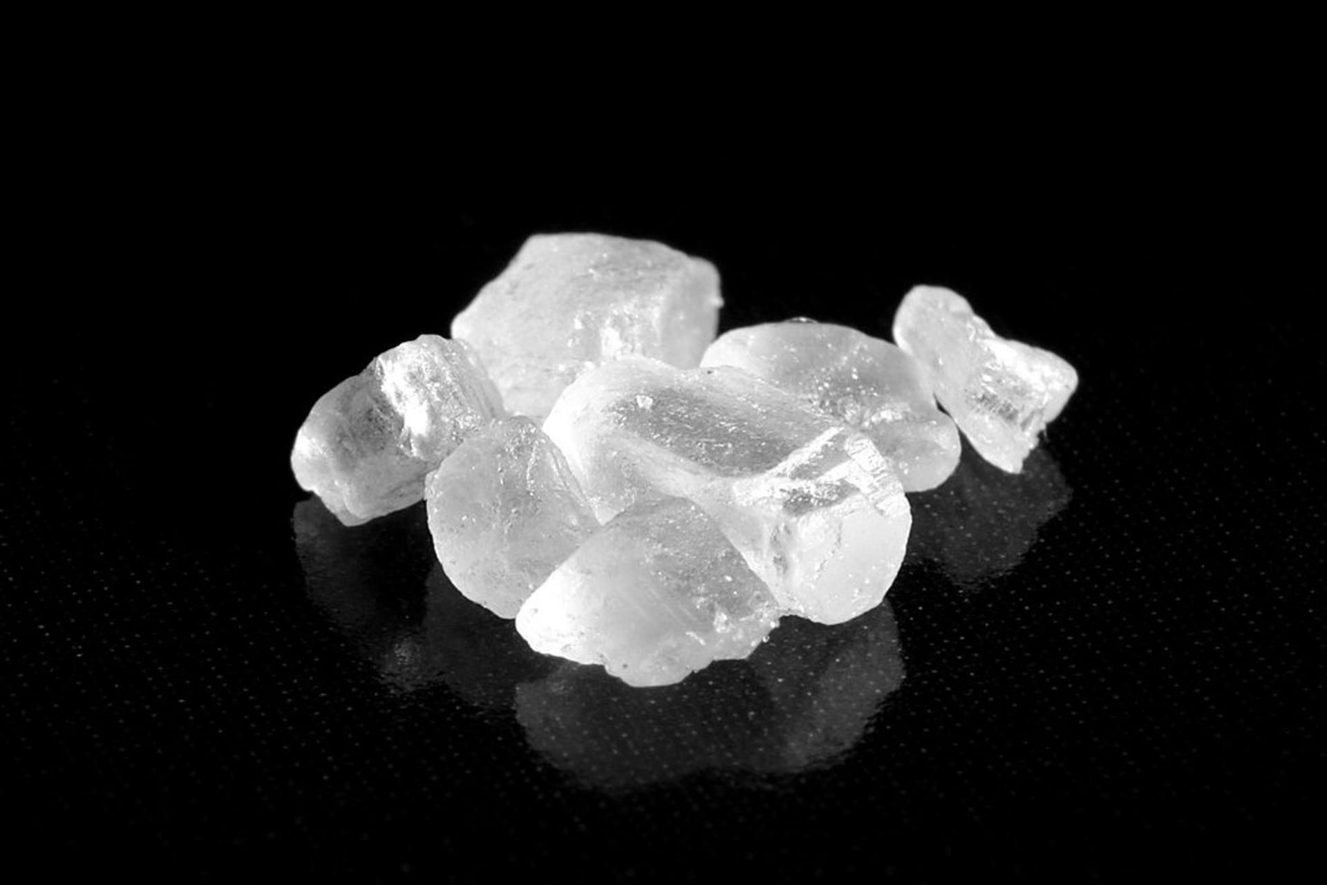 Krystaly chloridu sodného - tedy kuchyňské soli
