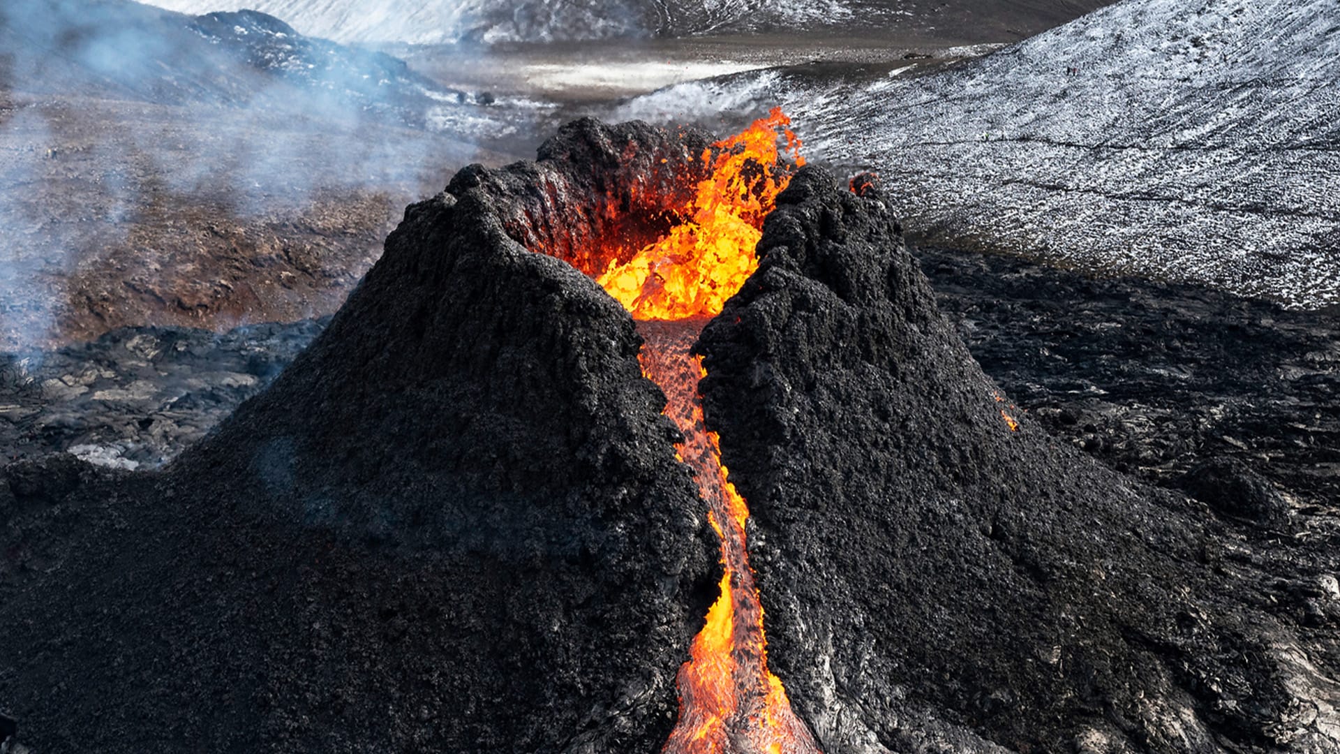 Sopka Fagradalsfjall se stala středobodem zájmu fotografů